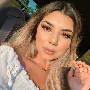 Meet your Posher, Lesley